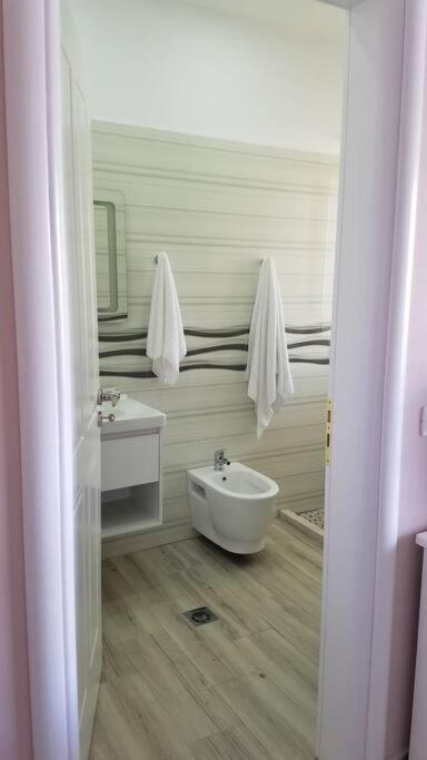 Adriatic East View Apartment Durres Bagian luar foto