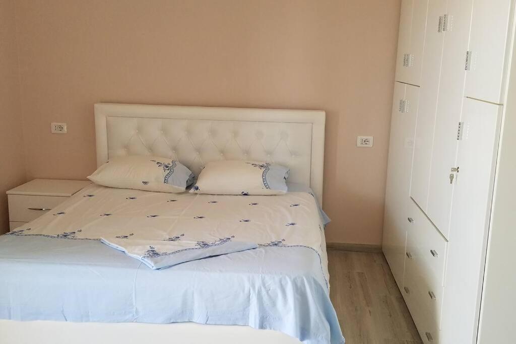 Adriatic East View Apartment Durres Bagian luar foto