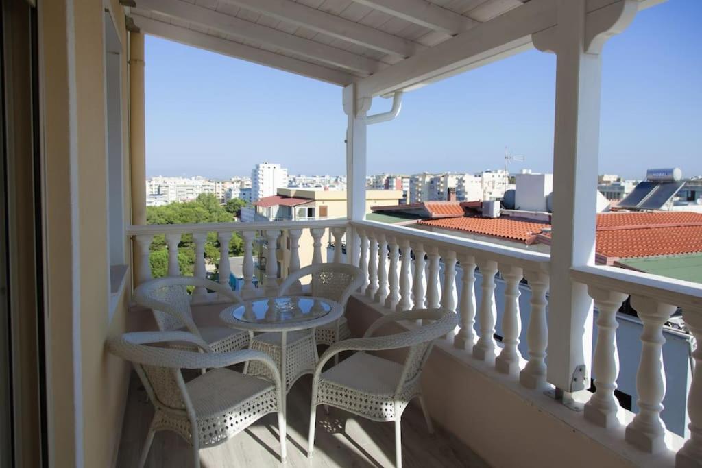 Adriatic East View Apartment Durres Bagian luar foto