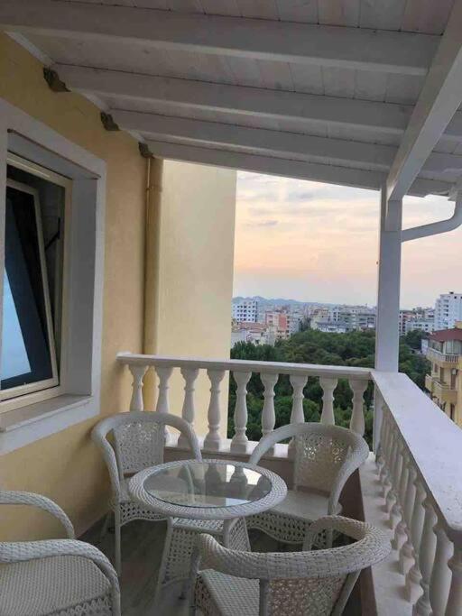 Adriatic East View Apartment Durres Bagian luar foto
